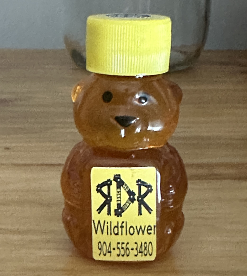Wildflower Gallberry honey in 2oz honey bear jar 